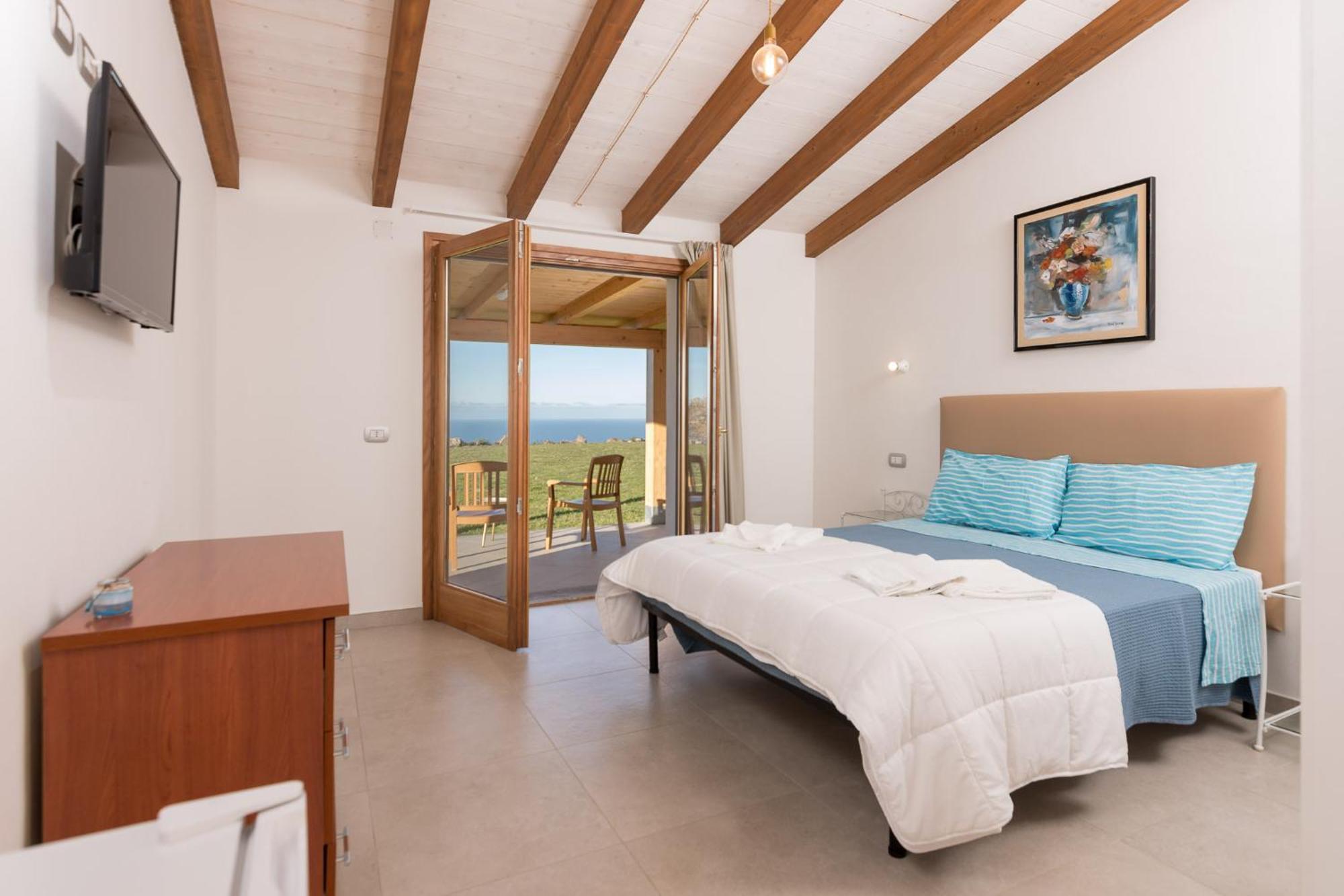 New Suites Sea View Sardinia, กัสเตลซาร์โด ภายนอก รูปภาพ