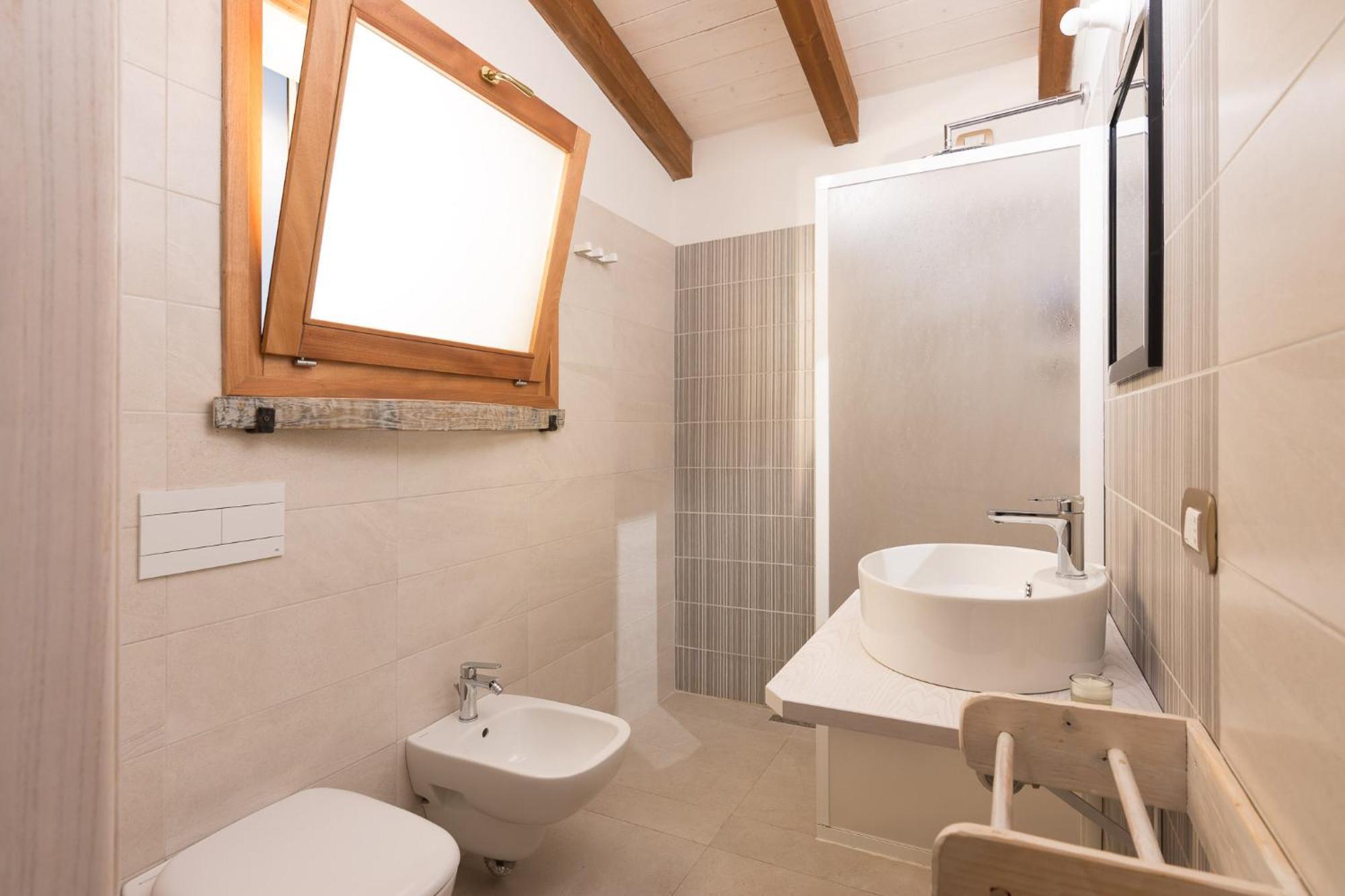 New Suites Sea View Sardinia, กัสเตลซาร์โด ภายนอก รูปภาพ